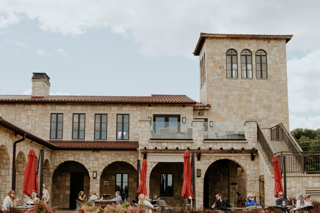 Mari Vineyards Exterior