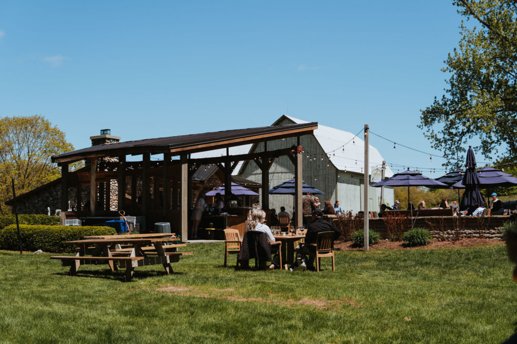Shady Lane Cellars Wine Tasting