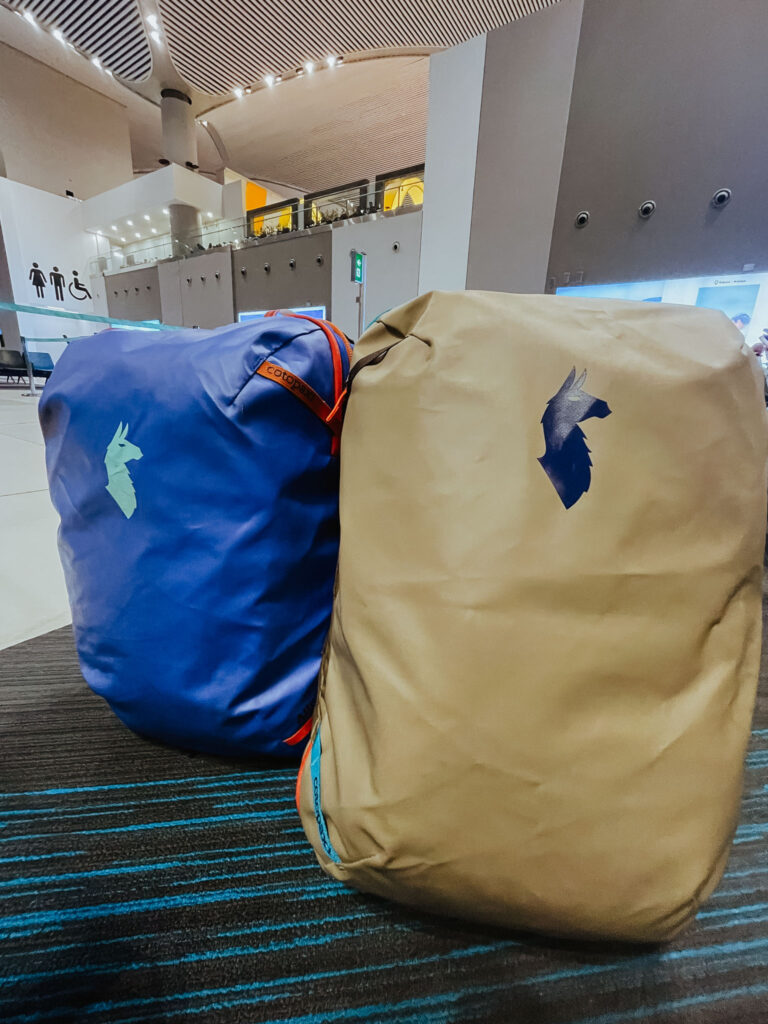 Cotopaxi Allpa 35L backpacks airport